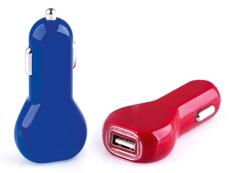 Plastični auto punjač za mobilne uredjaje sa jednim USB priključkom