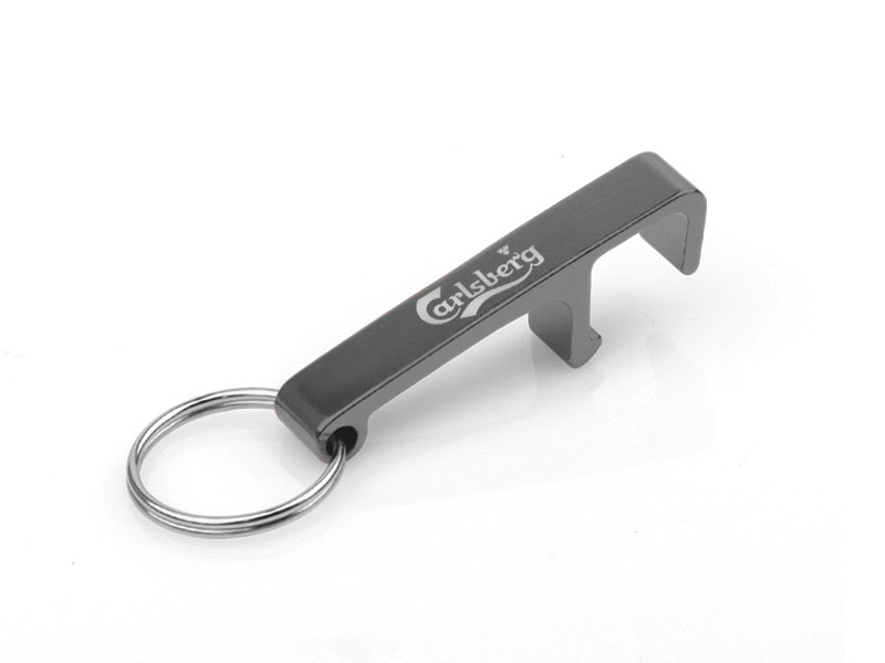 Metalni privezak za ključeve i otvarač 