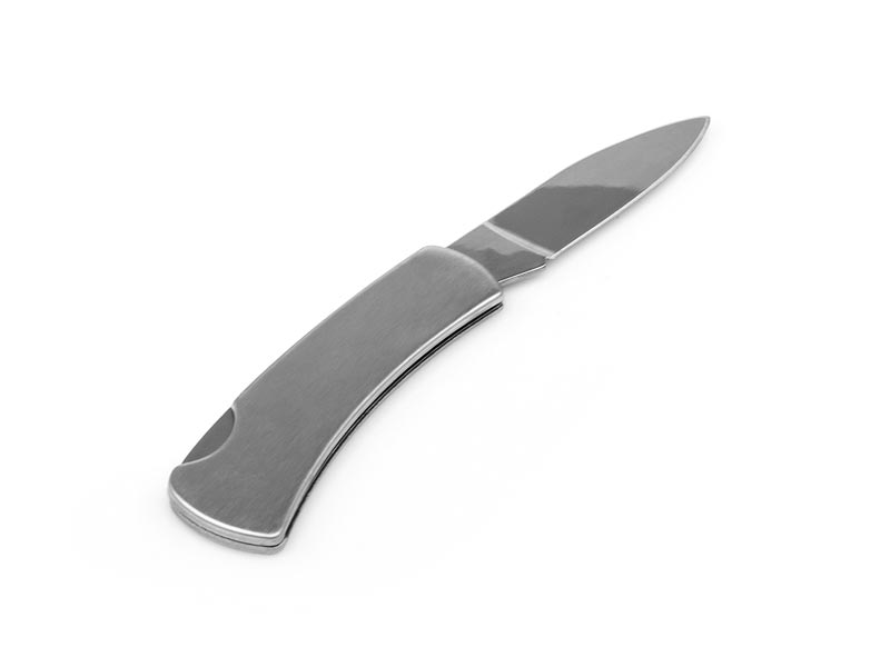 Metalni nož